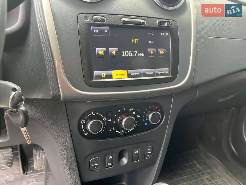 Хэтчбек Dacia Sandero 2013 в Хмельницком фото 23 Хэтчбек Dacia Sandero 2013 в Хмельницком