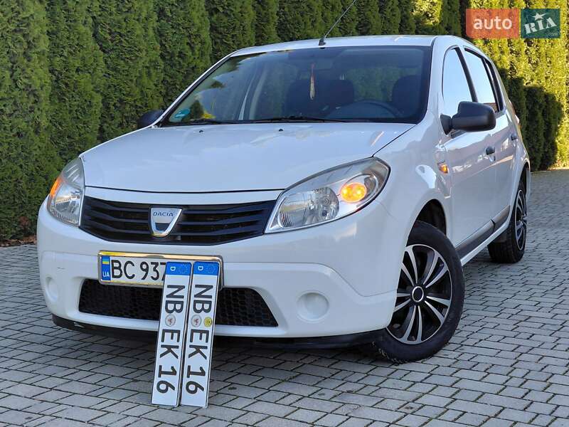 Хэтчбек Dacia Sandero 2010 в Самборе фото 10 Хэтчбек Dacia Sandero 2010 в Самборе