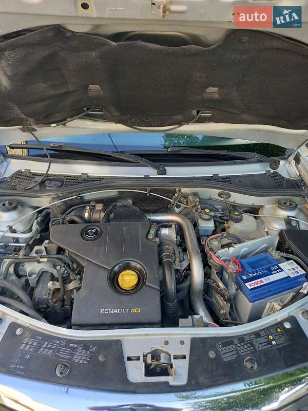 Хэтчбек Dacia Sandero 2011 в Виннице