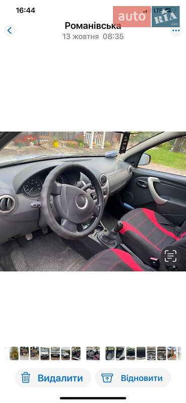 Внедорожник / Кроссовер Dacia Sandero 2011 в Тернополе