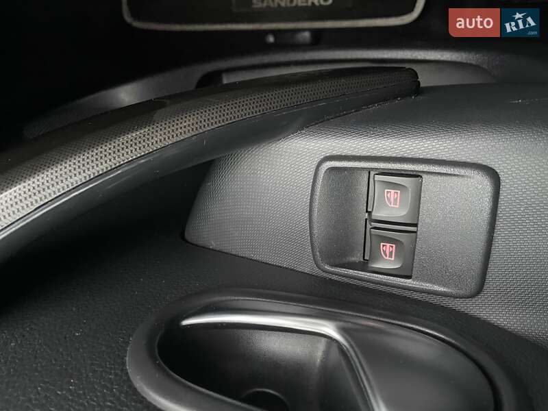 Хетчбек Dacia Sandero 2020 в Львові