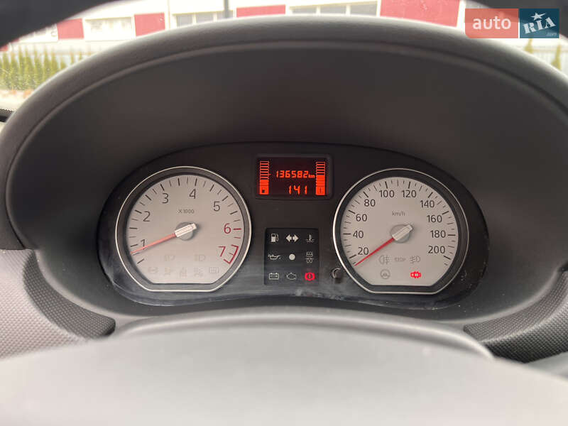 Хэтчбек Dacia Sandero 2010 в Луцке фото 18 Хэтчбек Dacia Sandero 2010 в Луцке