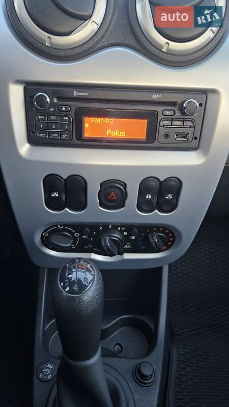 Хетчбек Dacia Sandero 2012 в Калуші фото 15 Хетчбек Dacia Sandero 2012 в Калуші
