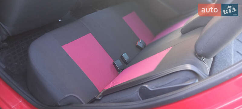 Хетчбек Dacia Sandero 2011 в Броварах