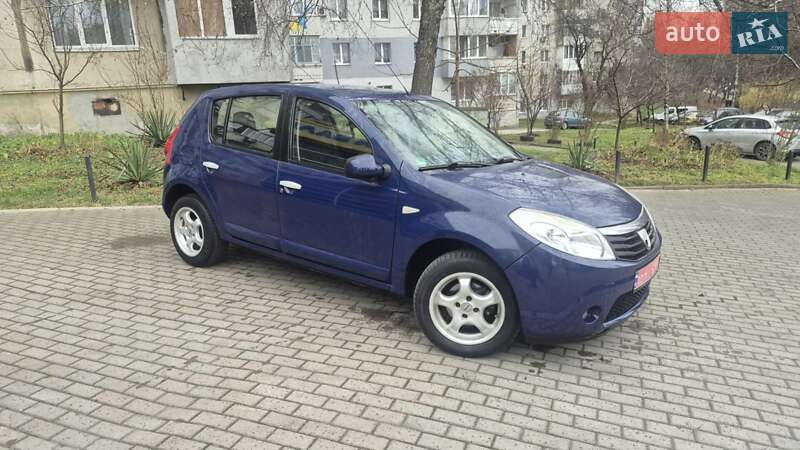 Dacia Sandero 2009