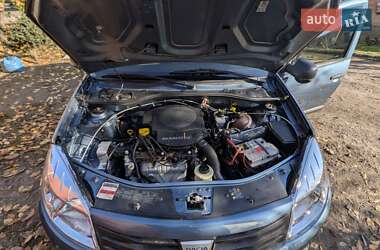 Хэтчбек Dacia Sandero 2008 в Кропивницком