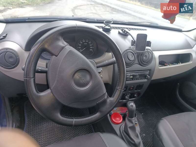 Хэтчбек Dacia Sandero 2008 в Любаре