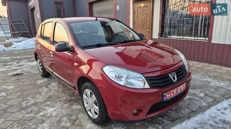 Dacia Sandero 2012