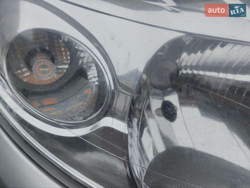 Хэтчбек Dacia Sandero 2008 в Ровно