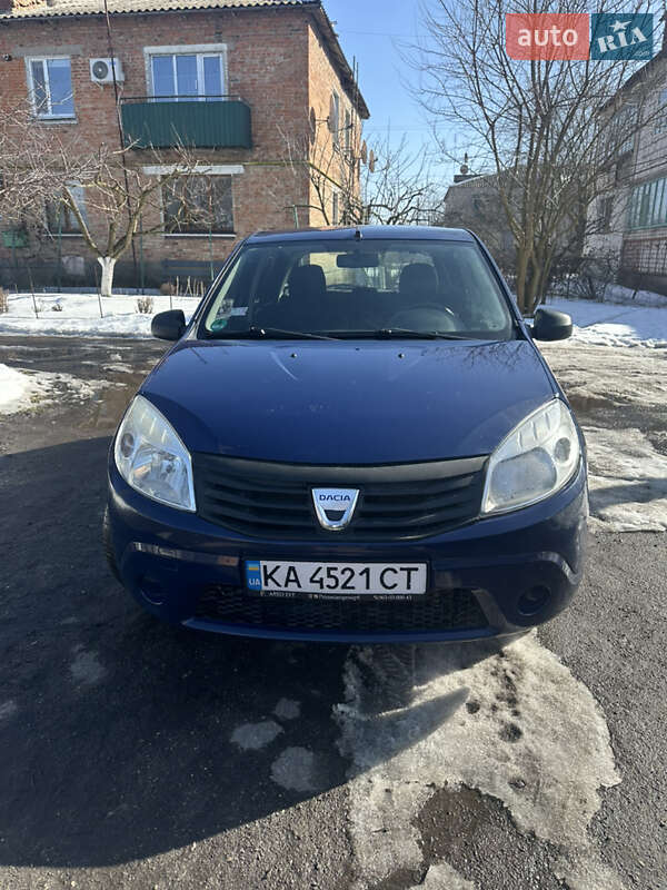 Dacia Sandero 2009