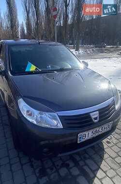 Хэтчбек Dacia Sandero 2008 в Кременчуге