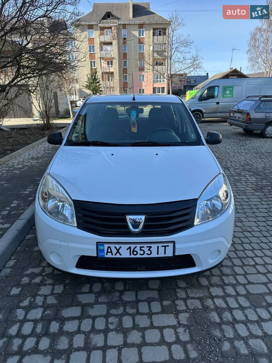 2012 Dacia Sandero - мініатюра 2