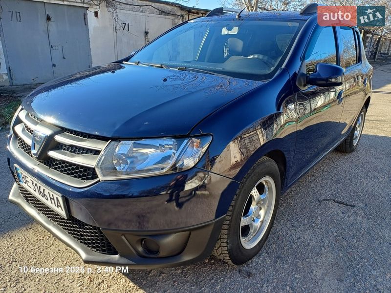 Dacia Sandero 2015