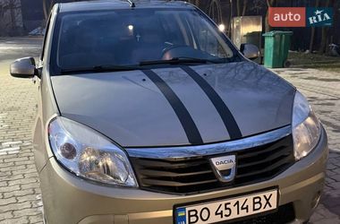Хэтчбек Dacia Sandero 2008 в Хоросткове