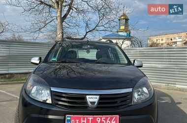 Хетчбек Dacia Sandero 2009 в Рівному