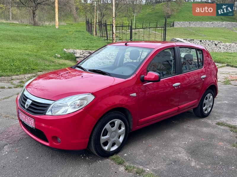 Хэтчбек Dacia Sandero 2009 в Полтаве фото 10 Хэтчбек Dacia Sandero 2009 в Полтаве