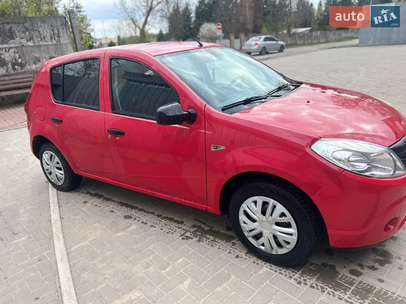 Dacia Sandero
