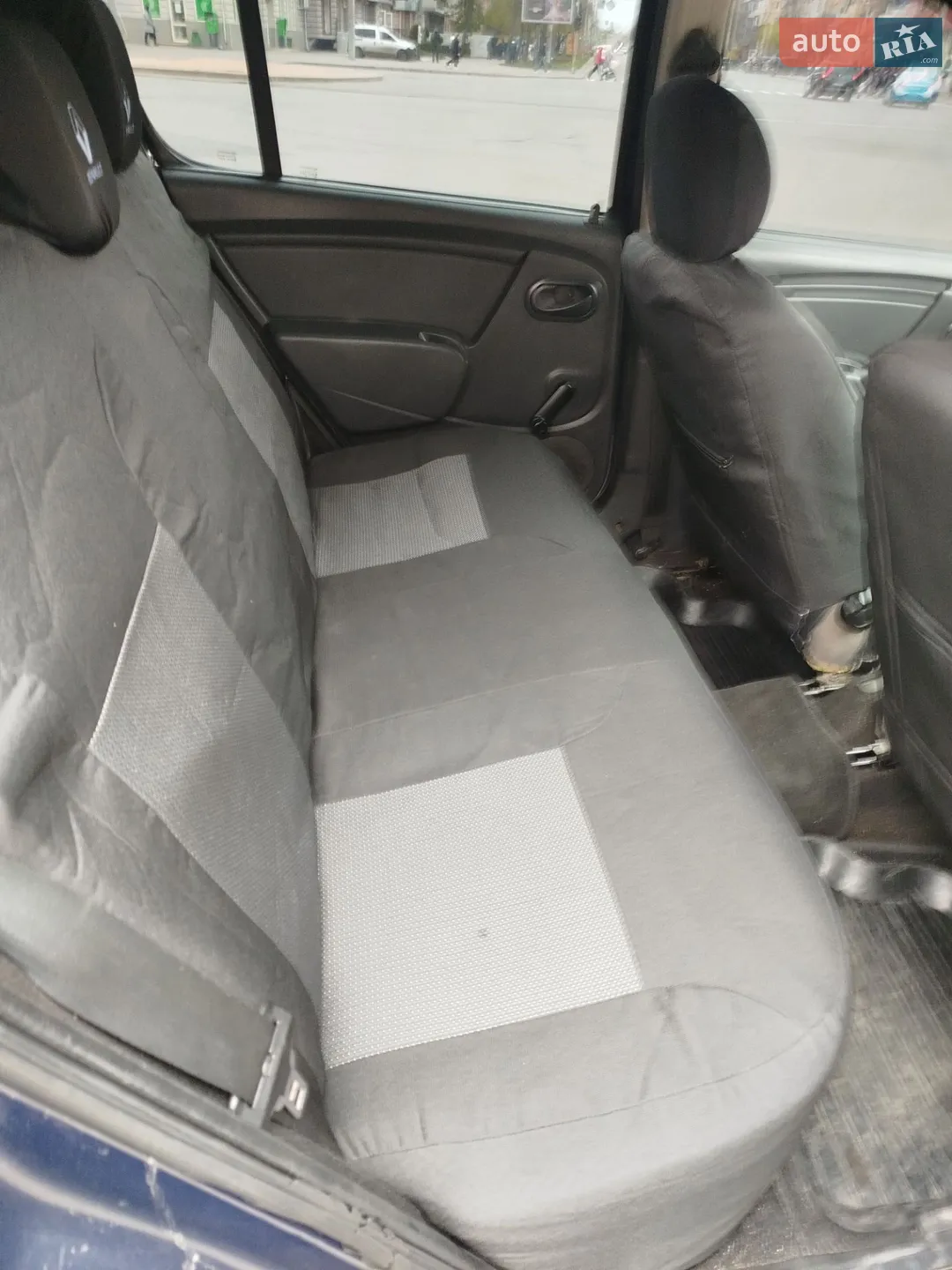 2010 Dacia Sandero - мініатюра 8