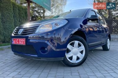 Хетчбек Dacia Sandero 2009 в Луцьку