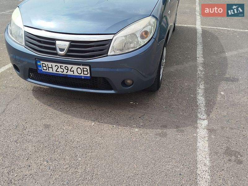 Dacia Sandero 2008