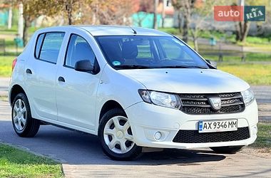 Хэтчбек Dacia Sandero 2013 в Харькове