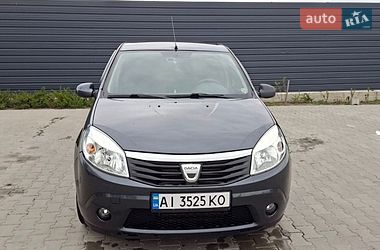 Хетчбек Dacia Sandero 2009 в Бородянці