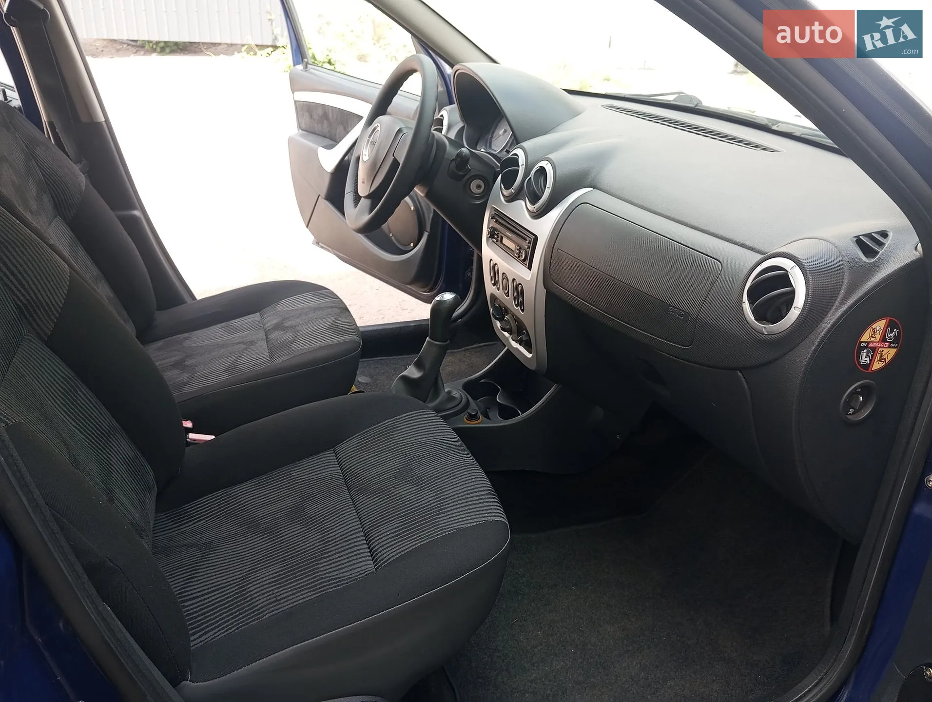 2010 Dacia Sandero - мініатюра 24