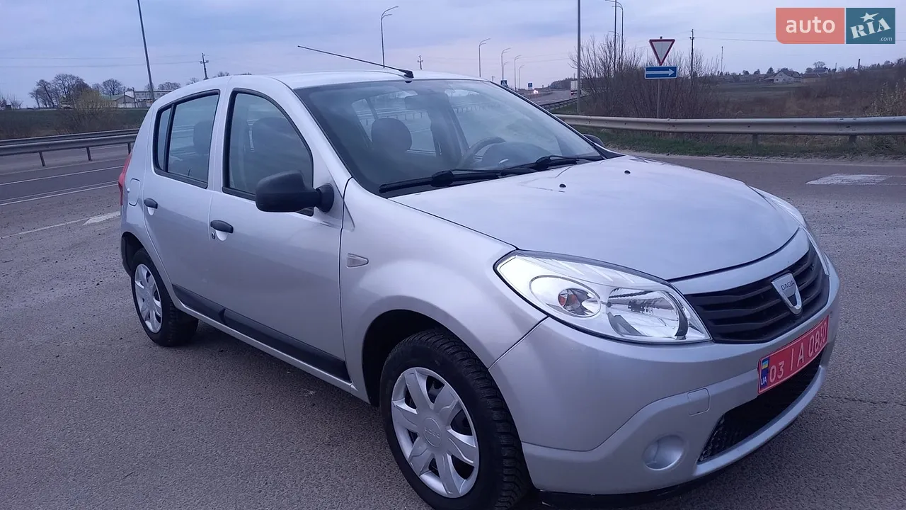 2010 Dacia Sandero - мініатюра 16