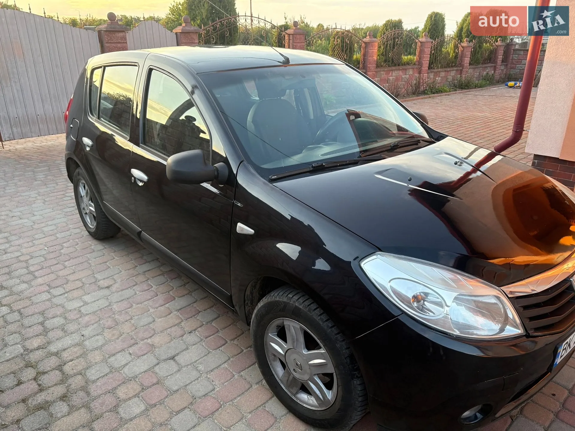 2010 Dacia Sandero - мініатюра 10