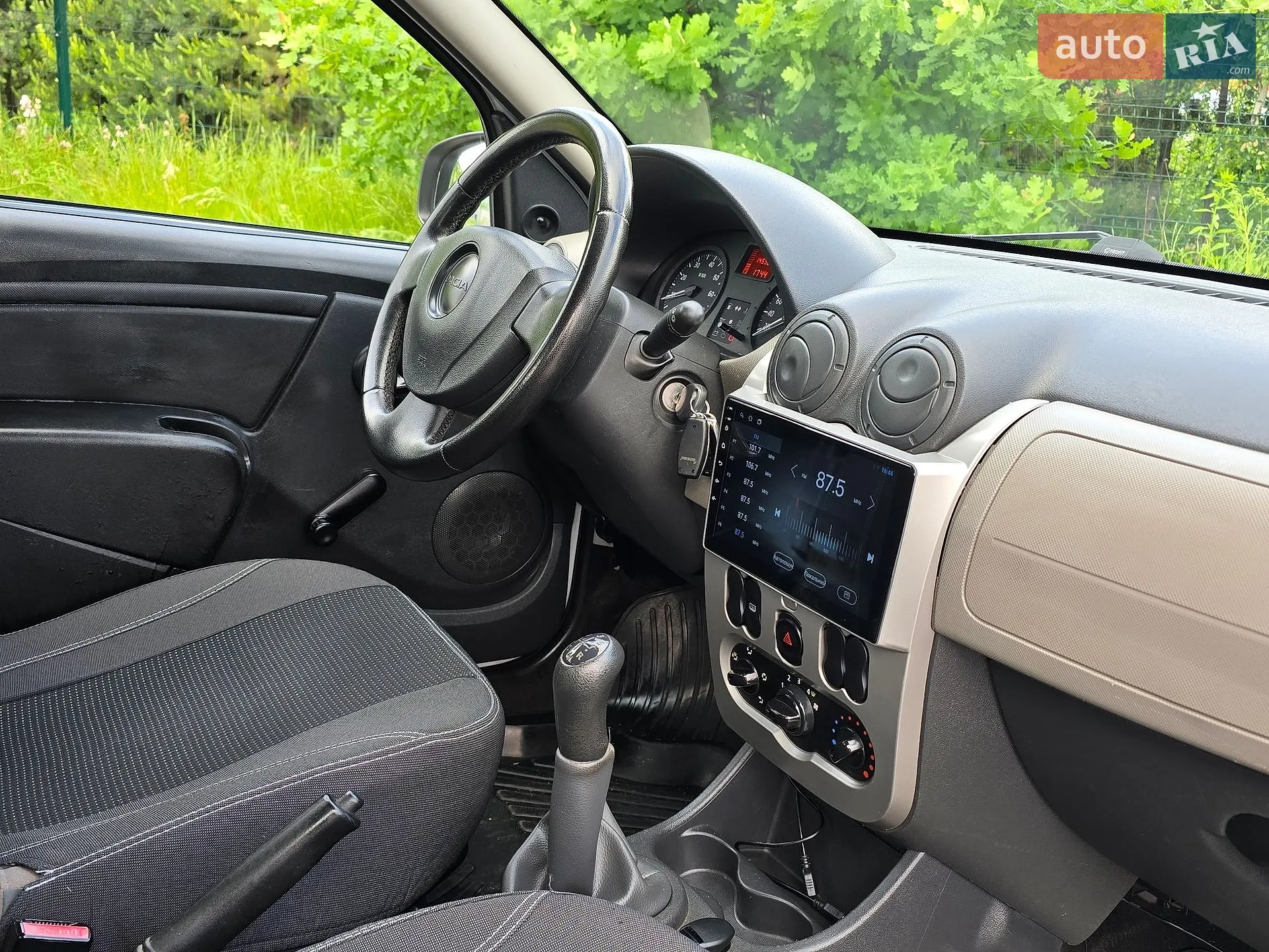 2011 Dacia Sandero - мініатюра 26
