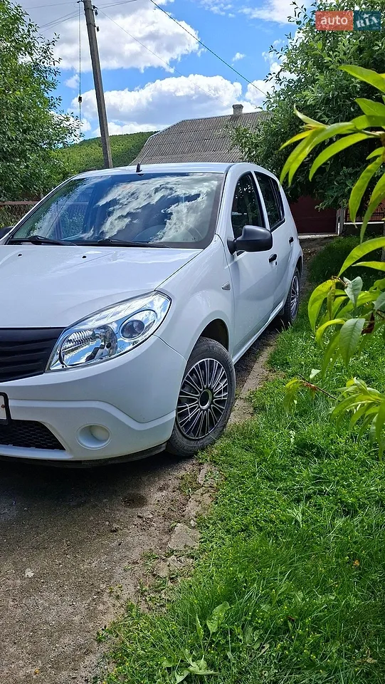 2010 Dacia Sandero - мініатюра 24