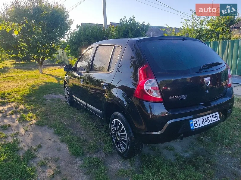 Dacia Sandero 2010 VIN UU1BSDKKH43921311 фото оголошення 4 з 44