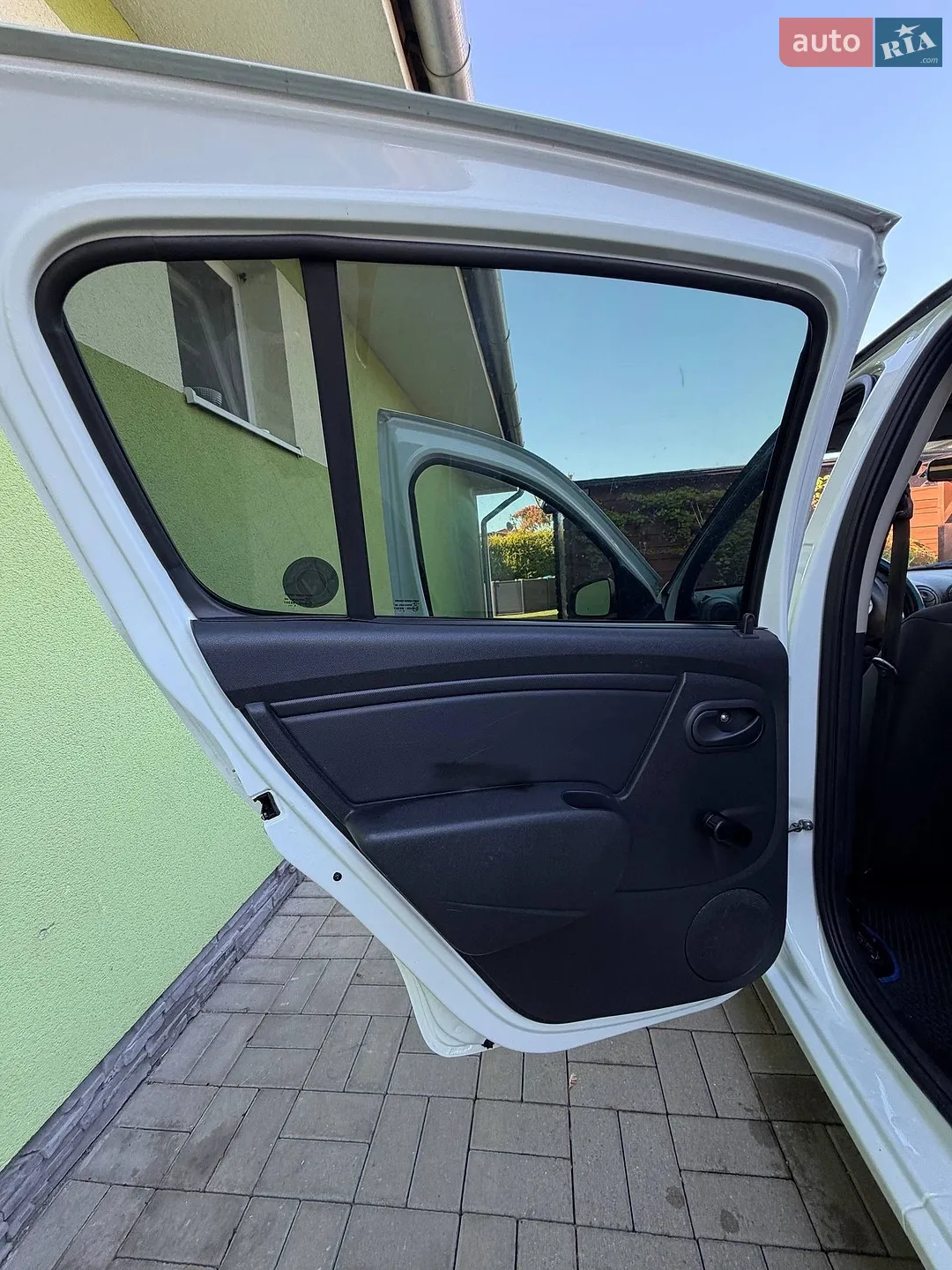 2010 Dacia Sandero - мініатюра 25