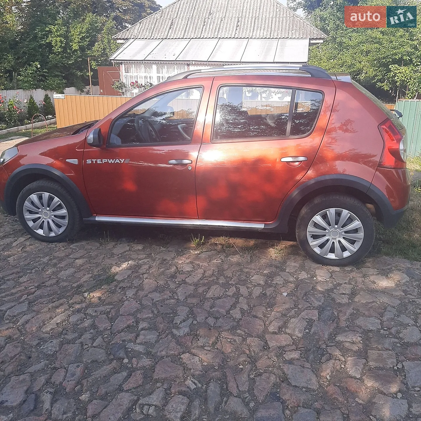 2010 Dacia Sandero - мініатюра 2