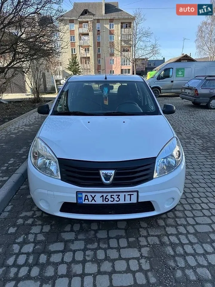 2012 Dacia Sandero - мініатюра 2