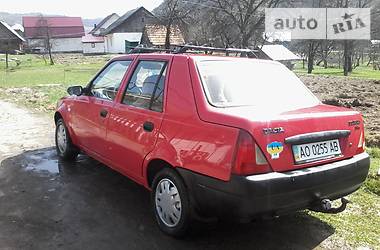 Седан Dacia Solenza 2004 в Тячеве