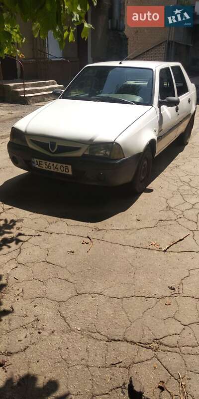 Ліфтбек Dacia Solenza 2004 в Жовтих Водах