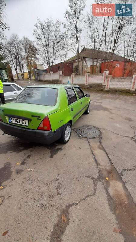 Хэтчбек Dacia Solenza 2003 в Благовещенском