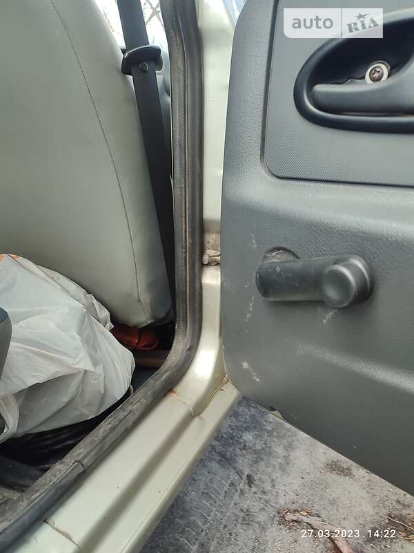 Хэтчбек Dacia Solenza 2004 в Каменском