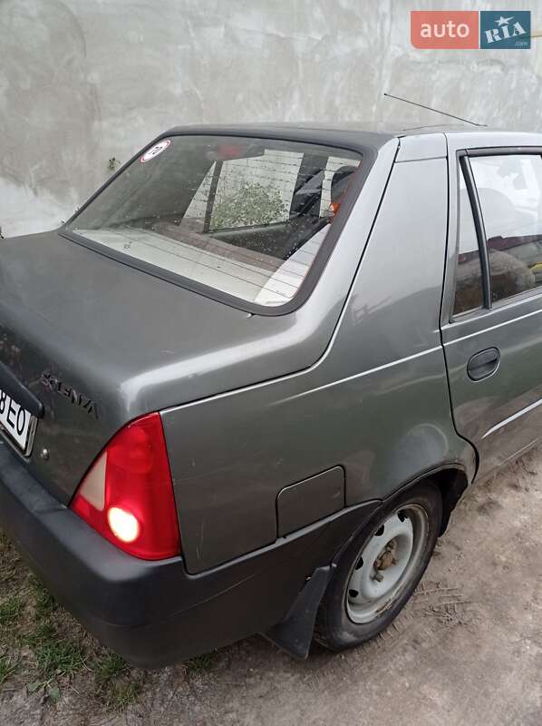 Седан Dacia Solenza 2003 в Житомире