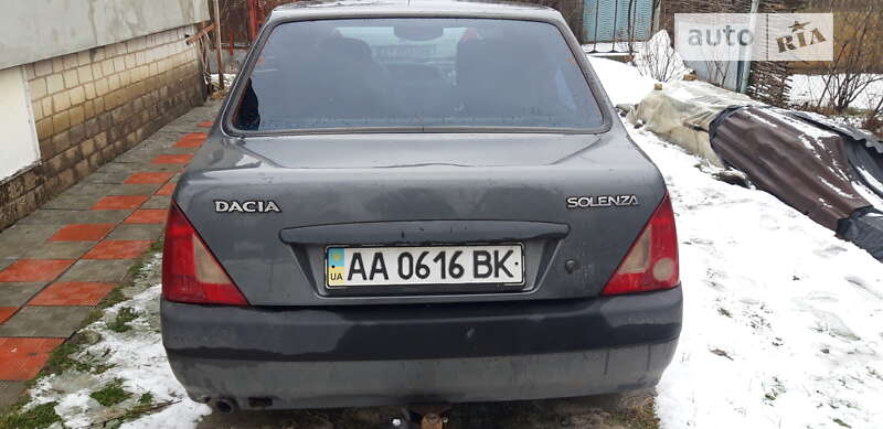 Седан Dacia Solenza 2003 в Киеве
