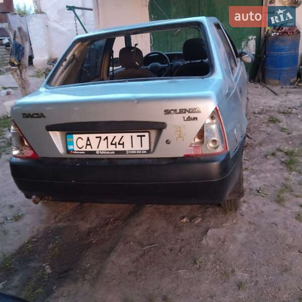 Dacia Solenza 2004