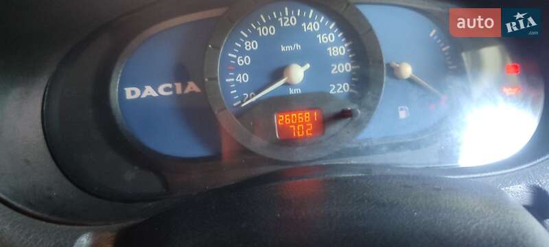 Седан Dacia Solenza 2004 в Уланове