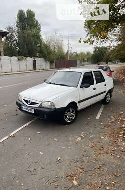 Седан Dacia Solenza 2004 в Киеве