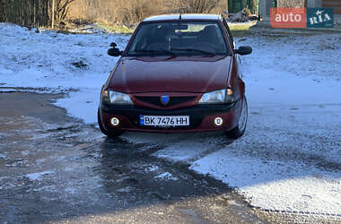 Седан Dacia Solenza 2004 в Дубні