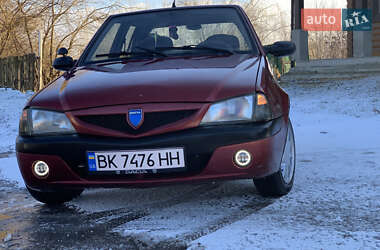 Седан Dacia Solenza 2004 в Дубні