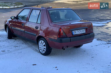 Седан Dacia Solenza 2004 в Дубні