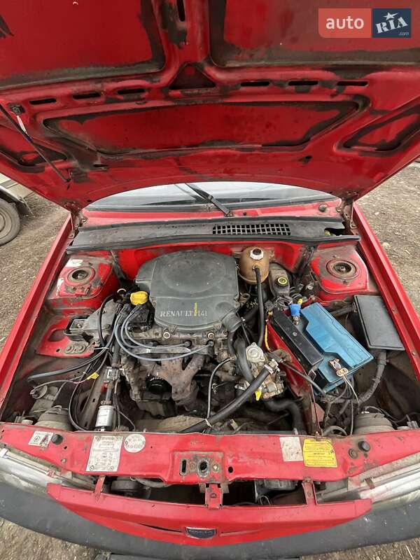 Седан Dacia Solenza 2003 в Новомиргороде