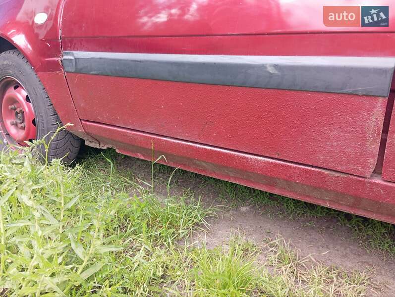 Седан Dacia Solenza 2004 в Малине