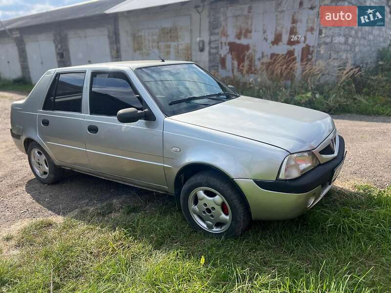 Dacia Solenza 2003